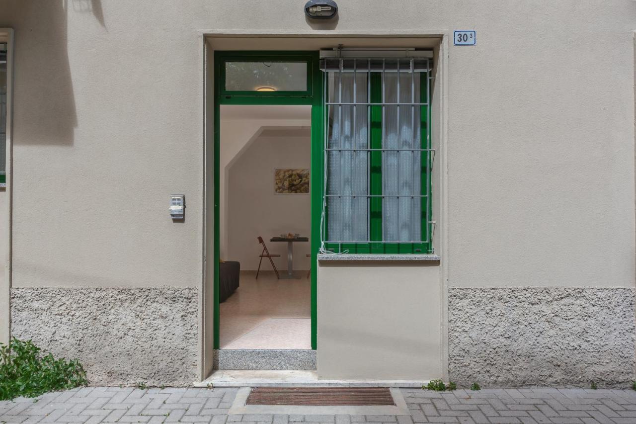 The Green Door - Ospedale Maggiore Studio Болонья Экстерьер фото
